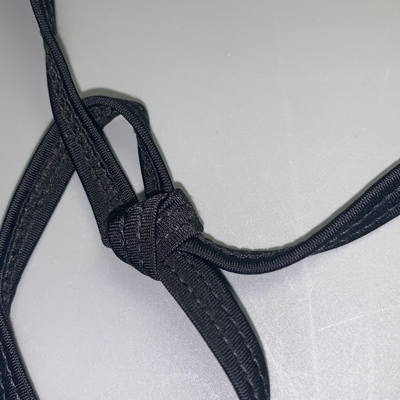 🚨🔜🚨Green and black bikini top - Picture 5 of 6